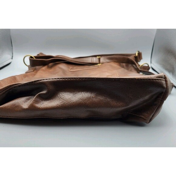 American Eagle Payless Crossbody Tote Bag Soft Brown Vinyl With Adjustable Strap - Picture 6 of 14